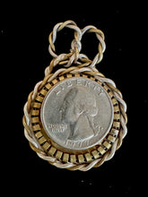 Load image into Gallery viewer, Vintage Brass Dog Pendnat